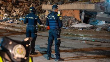 Cali reforzó la vigilancia con 1.200 policías para evitar hurtos en zonas afectadas por el sismo del 10 de agosto