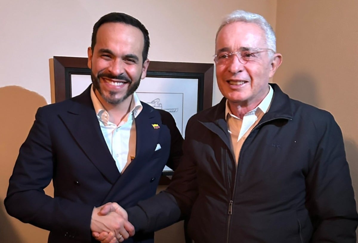 Abelardo de la Espriella, candidato presidencial independiente junto a Álvaro Uribe, fundador del partido Centro Democrático - crédito @AlvaroUribeVel / X