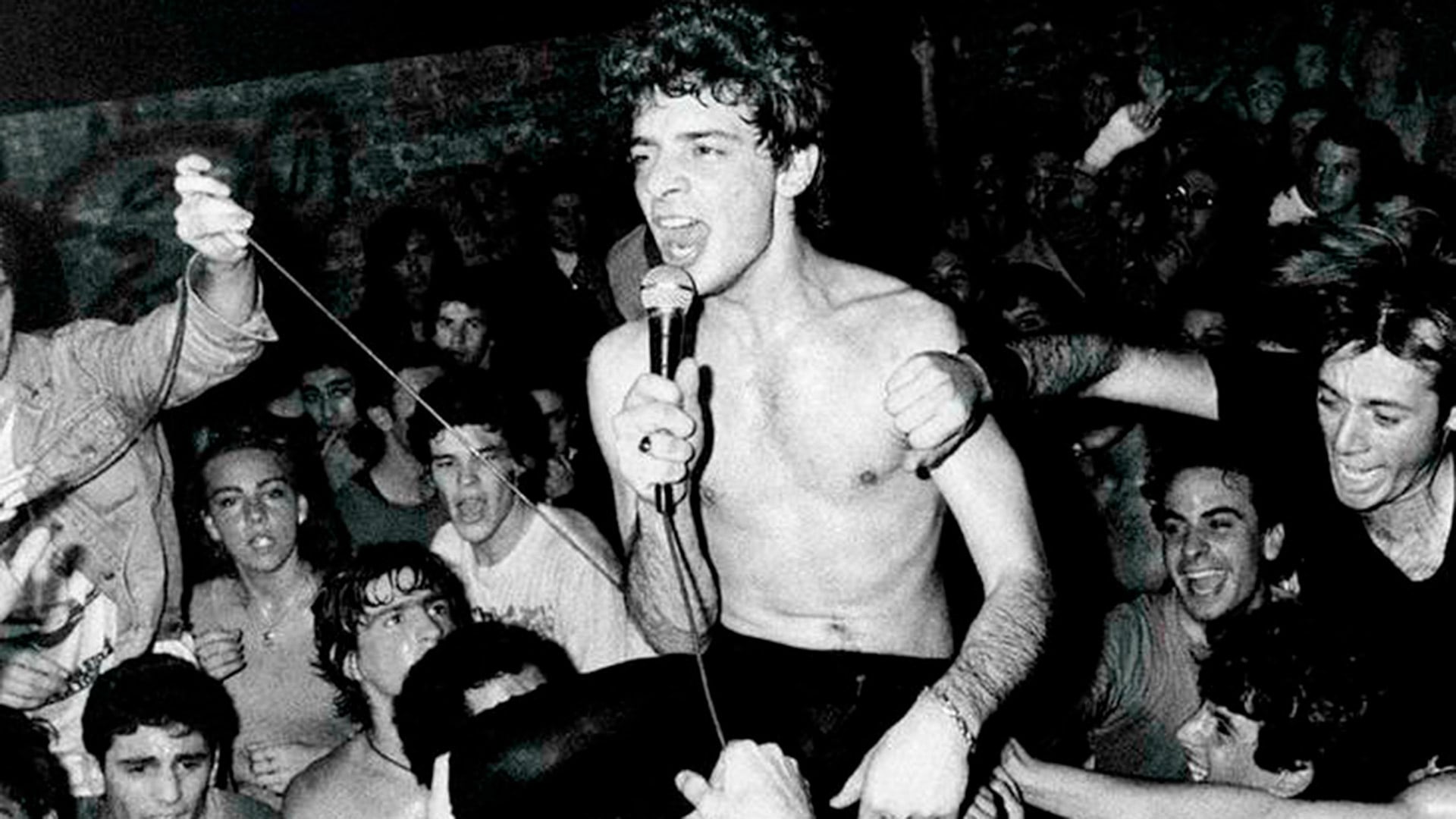 Años '80, un Juanse bien pibe, tal como se los puede ver en el documental