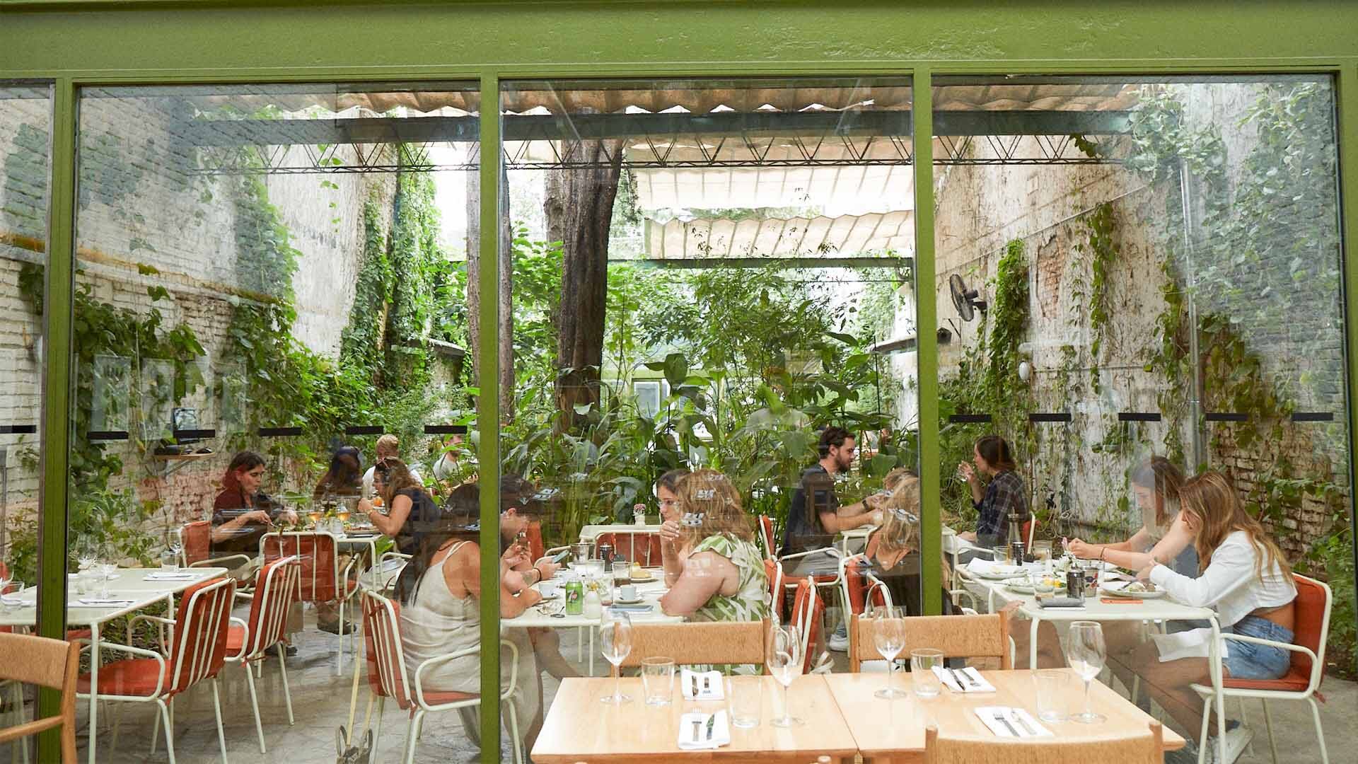 Las Flores, un oasis en la ciudad