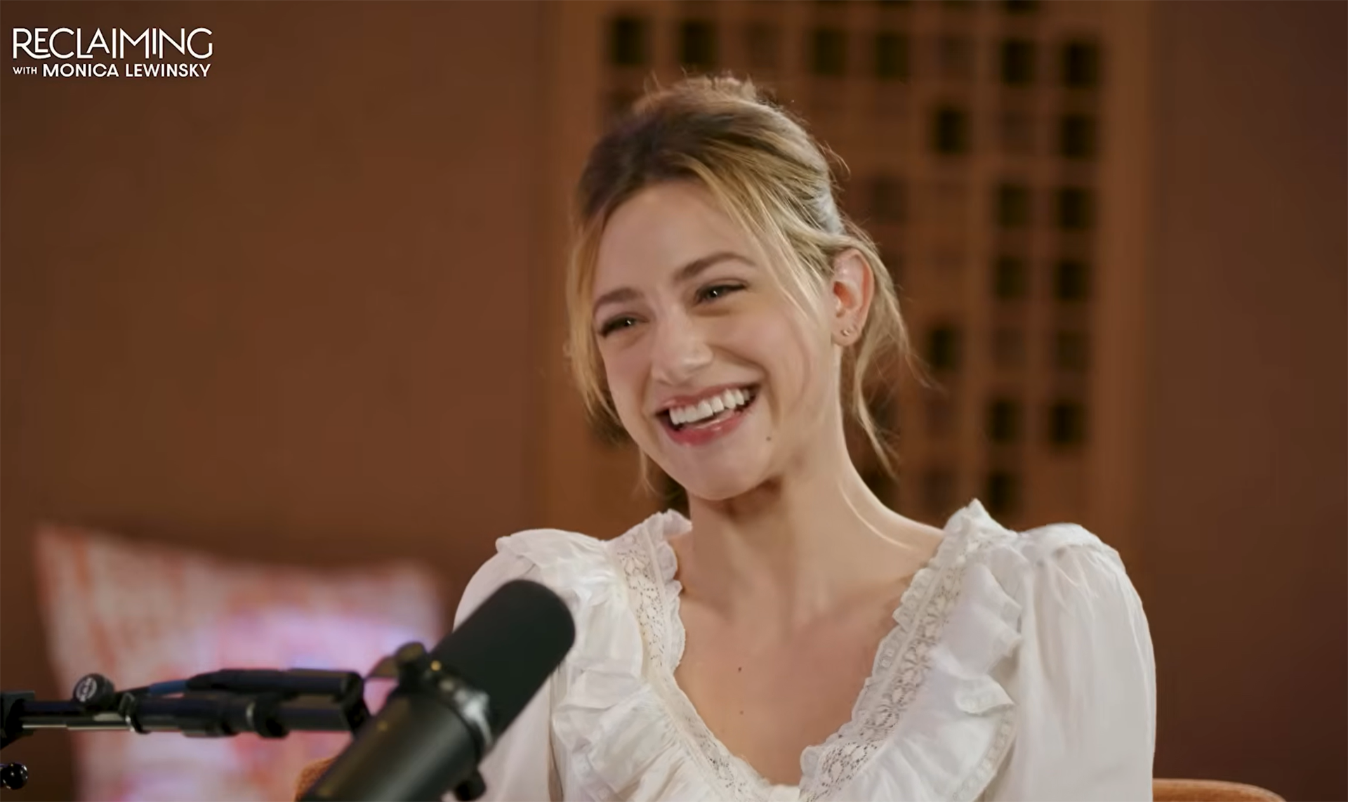 La actriz valora el crecimiento personal, la aceptación y la paciencia como pilares de su bienestar y evolución profesional (captura de video)