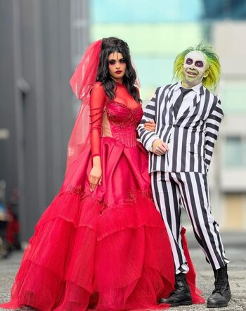 (IG: @kristalsilva_)