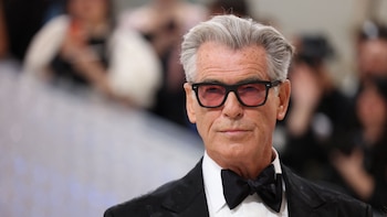 Pierce Brosnan habría traspasado una