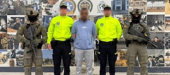 La policía detuvo en Nuquí a alias Niño Potro, un sujeto requerido por una corte del Distrito de Texas por delitos de narcotráfico - crédito Policía Nacional