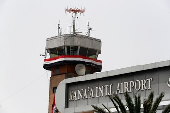 Vista de el aeropuerto de Saná, en una imagen de archivo. EFE/EPA/YAHYA ARHAB