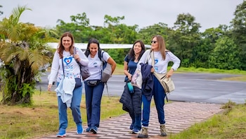 Estos eran los miembros de la misión de salud que se accidentó tras ayudar a las víctimas del terremoto en Chocó: atendieron a unas 600 personas en Condoto antes de despegar