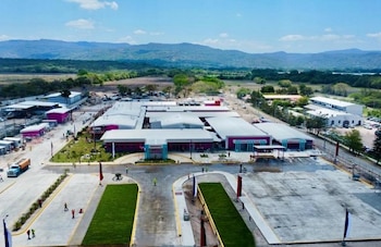 La inauguración del hospital pediátrico coincidió con el aniversario del natalicio de Augusto C. Sandino. (Foto: Ministerio de Salud)