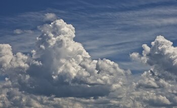 La densidad de nubes como