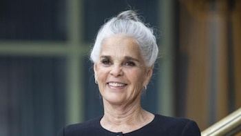 Belleza sin artificios: Ali MacGraw cumplió 87 años y está espléndida