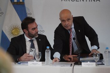 Los senadores libertarios y presidentes