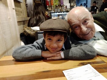 Benjamín tiene ocho años y