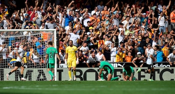 Los jugadores del Valencia celebran