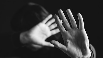 Más de la mitad de los estadounidenses han sido víctimas de violencia, según un estudio.