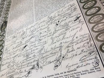 El Acta de la Revolución del 20 de julio de 1810 registró la destitución del virrey Antonio Amar y Borbón y la creación de una Junta Suprema de Gobierno en el Nuevo Reino de Granada - crédito Archivo Bogotá