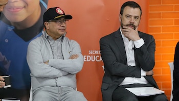 Asocapitales respaldó a Carlos Fernando Galán luego de que Gustavo Petro lo señalara de “cómplice de un genocidio”