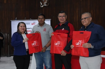 La iniciativa fortalece la inclusión, permitiendo que el talento y el esfuerzo tengan respaldo institucional. (Foto: UES)