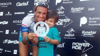 Profesora, madre y campeona argentina