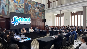 El Congreso de Guatemala abre sus comisiones a 150 universitarios como diputados por unos días
