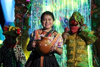 La Feria Centroamericana de Independencia impulsa la cultura y la economía de Guatemala con actividades como los Juegos Florales Hispanoamericanos, el certamen Umial Tinimit Re Xelajuj No'j y el aumento del turismo y la ocupación hotelera.