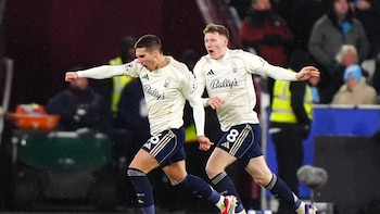 El Nottingham Forest se aleja