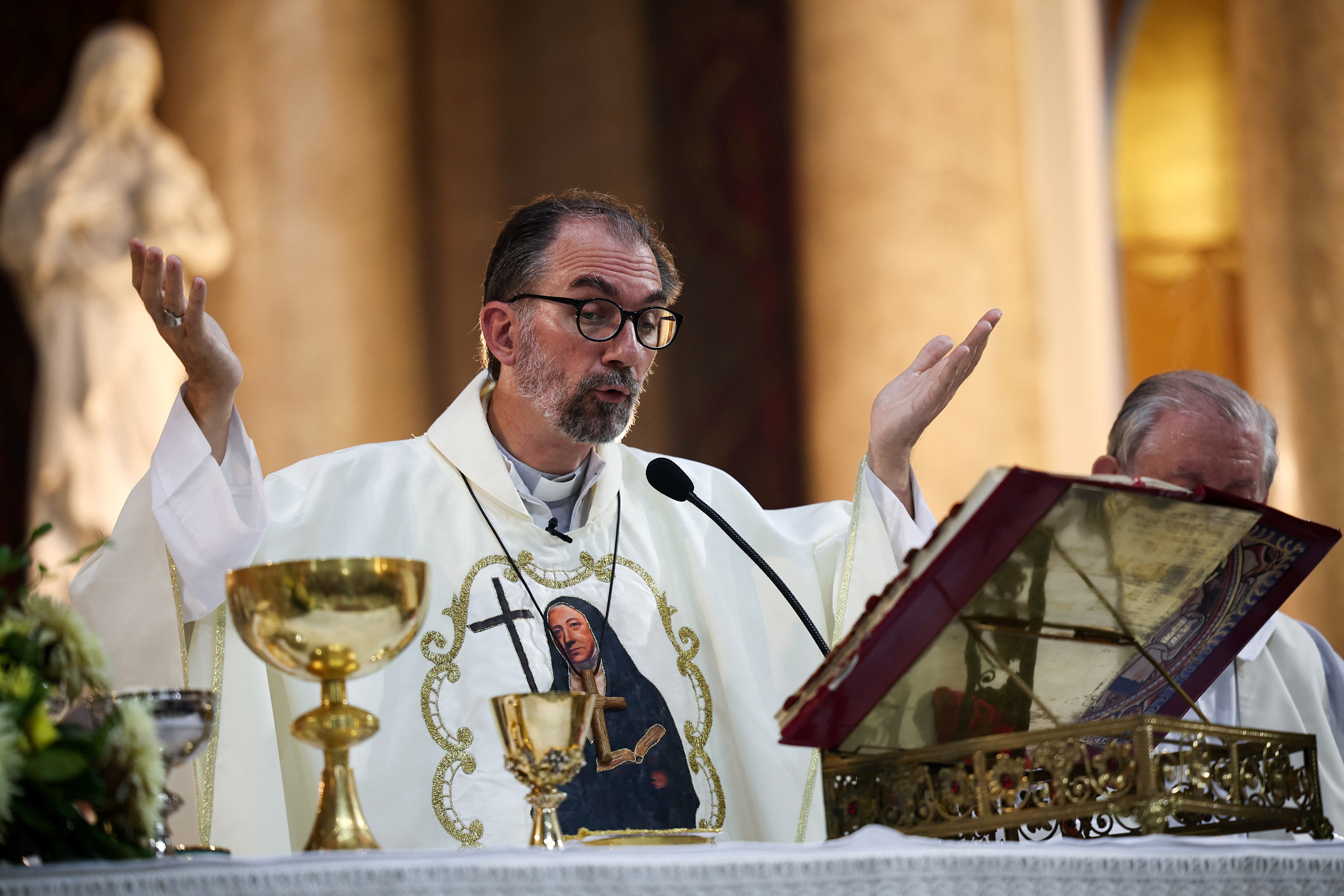El arzobispo Gustavo Carrara, conocido como uno de los