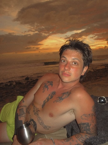 Las fotos del cumpleaños de Paco Amoroso con Loreto Peralta en una paradisíaca playa