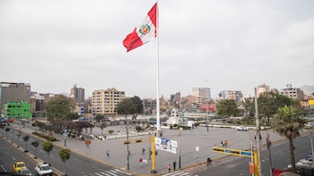 Plaza Manco Cápac fue reabierta para beneficio de todos sus vecinos en La Victoria.