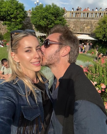 Benjamín Vicuña junto con su