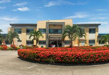 El gerente del hospital en Necoclí asegura que la deuda es de más de 2500 millones de pesos - crédito @HospitalUraba/X