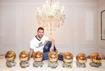 Messi con los siete Balones