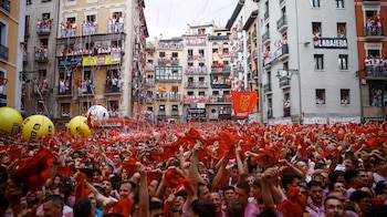 El rojo fue el color dominante en San Fermín. REUTERS/Juan Medina