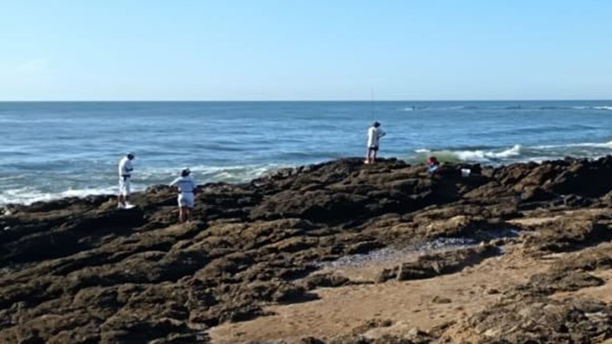 Reanudaron la búsqueda del joven argentino que desapareció en el mar de Punta del Este: advirtieron que la zona es “muy traicionera”