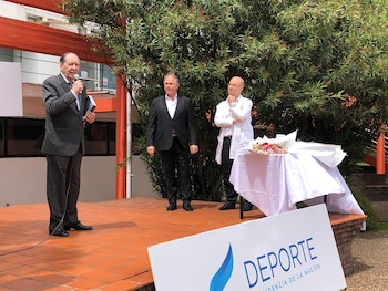 Hugo Rodríguez Papini agradece el