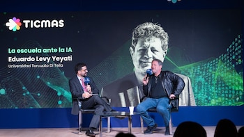 Eduardo Levy Yeyati en el auditorio de Ticmas: “Hay que sacarse el tic de pensar que la IA es inteligencia”