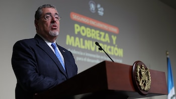 El presidente Arévalo afirma que la estrategia Mano a Mano ya llegó a 87.445 hogares, en evaluación de Universidad del Valle