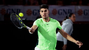 Alcaraz prepara en Villena y