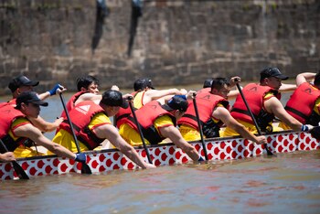 La Regata se inició poco antes del mediodía desde el dique 3 de Puerto Madero
