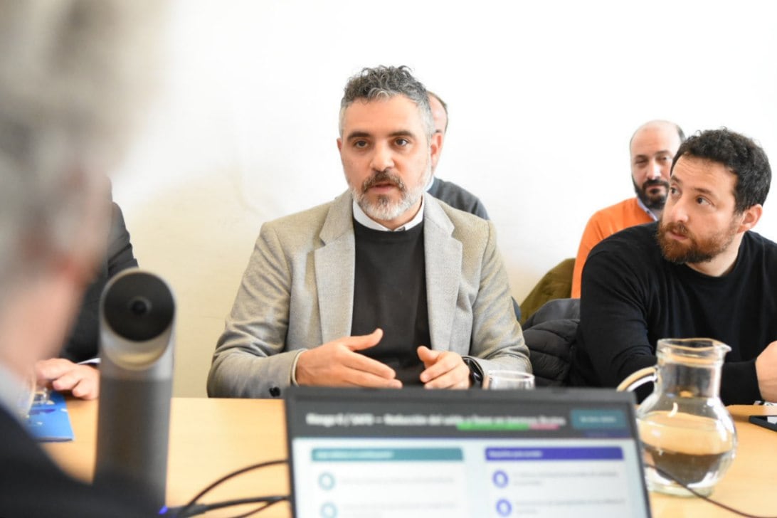 Cristian Girard afirmó que la Argentina necesita una reforma tributaria que reduzca distorsiones, fortalezca los impuestos directos y dé previsibilidad al sector privado.