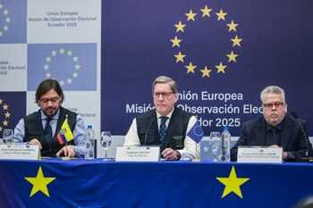 Representantes de la Misión de