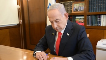 Netanyahu respalda las "valientes" protestas
