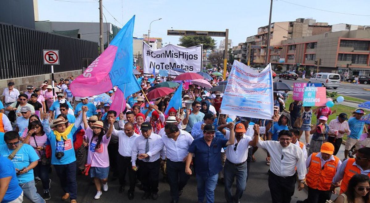 El colectivo Con mis hijos no te metas es de las agrupaciones más representativas que se han mostrado en contra de la educación con enfoque de género.
