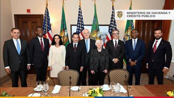 Encuentro del ministro de Hacienda,