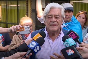 Luis Alberto Lacalle Herrera, al llegar a votar (Captura Telemundo/Canal 12)