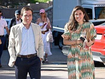 Teresa Urquijo y José Luis