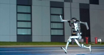 18/08/2026 El robot humanoide de Unitree.
POLITICA
UNITREE