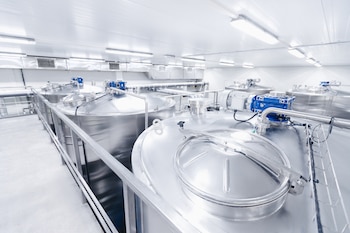La resolución establece un plazo de 180 días para que las empresas adecuen sus procesos y materiales a los nuevos requisitos técnicos previstos en la normativa (Foto: Shutterstock)