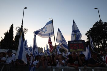 Hamas retiene actualmente a 134