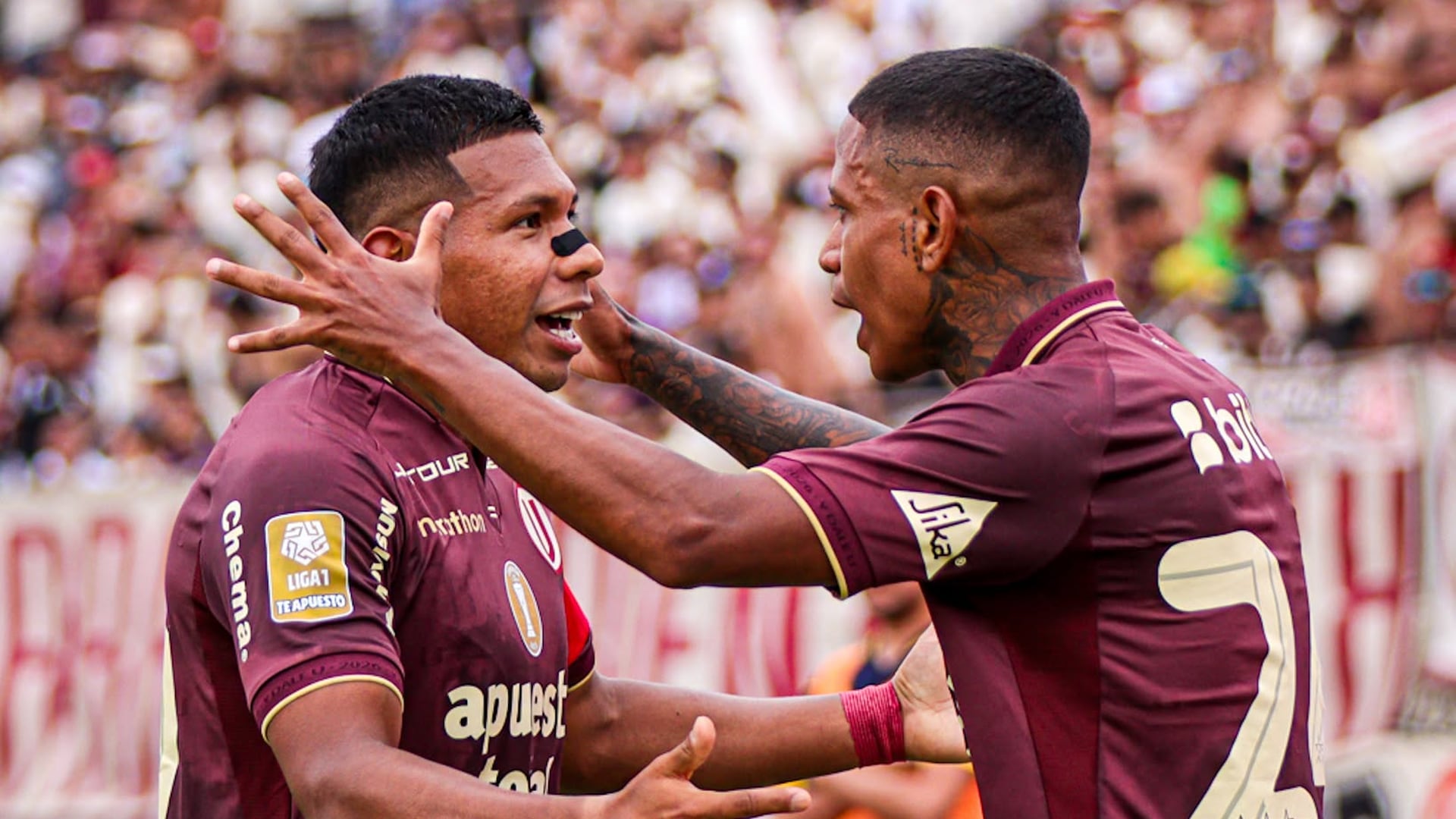 Universitario vence 3-1 a Alianza Atlético y sigue firme en el Clausura