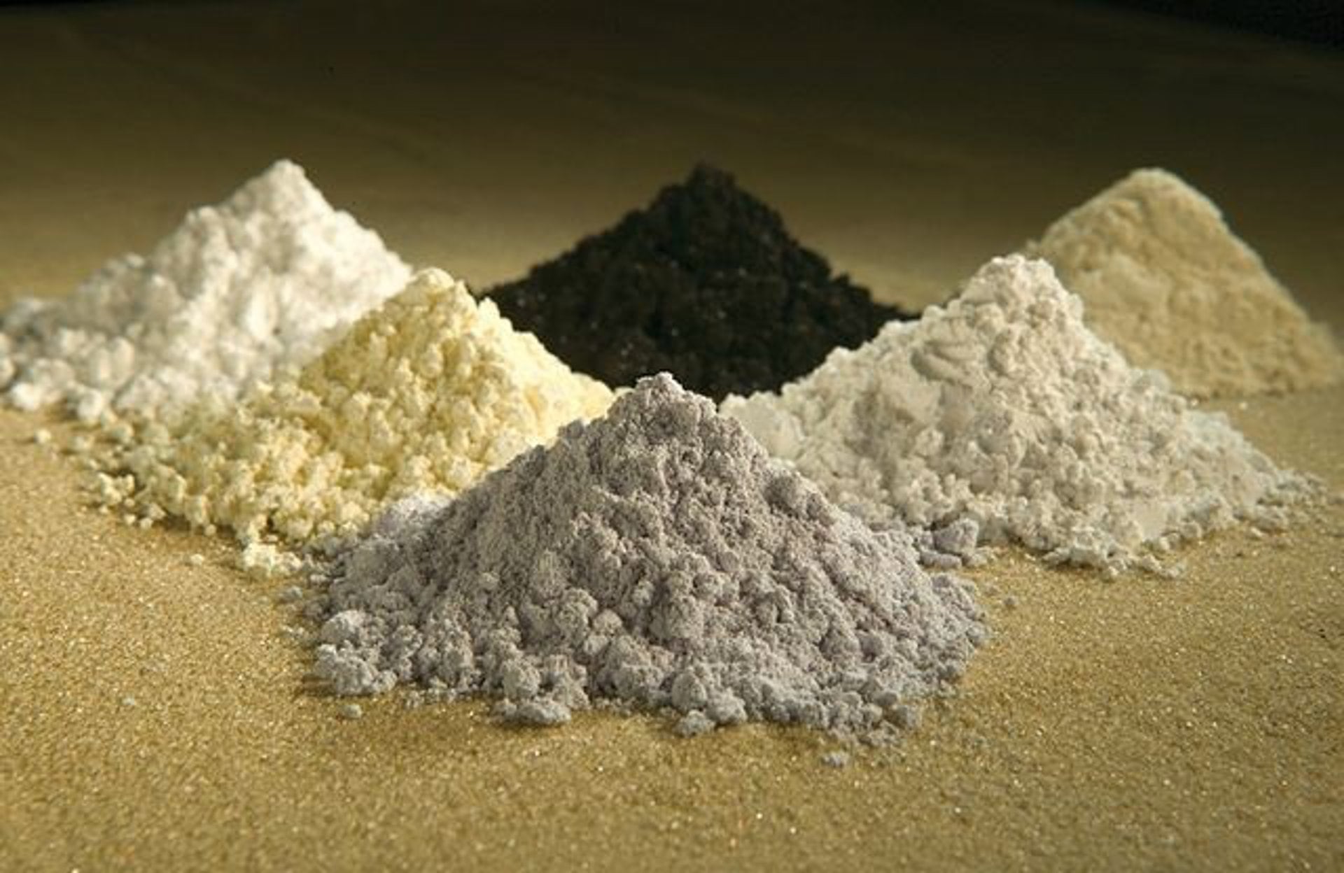 El memorando sobre minerales estratégicos no autoriza explotación de yacimientos y mantiene la soberanía de Colombia sobre sus recursos bajo la legislación nacional - crédito Europa Press