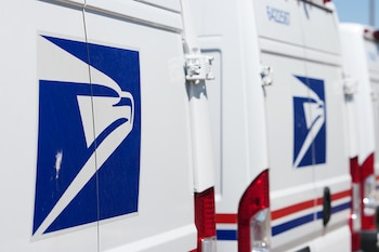 El Servicio Postal de Estados Unidos no tendrá atención ordinaria ni entregas regulares de correspondencia durante el feriado (AP foto/David Zalubowski)